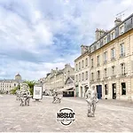 Casa Amour — Balneo, Cosy & Relaxation 게스트하우스 3*